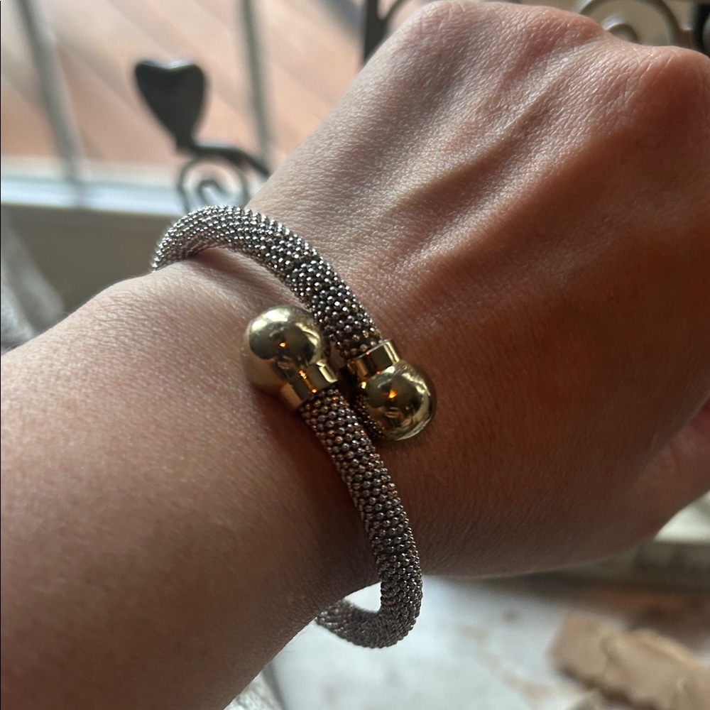 Elegant Silver and Gold Mesh Bracelet
